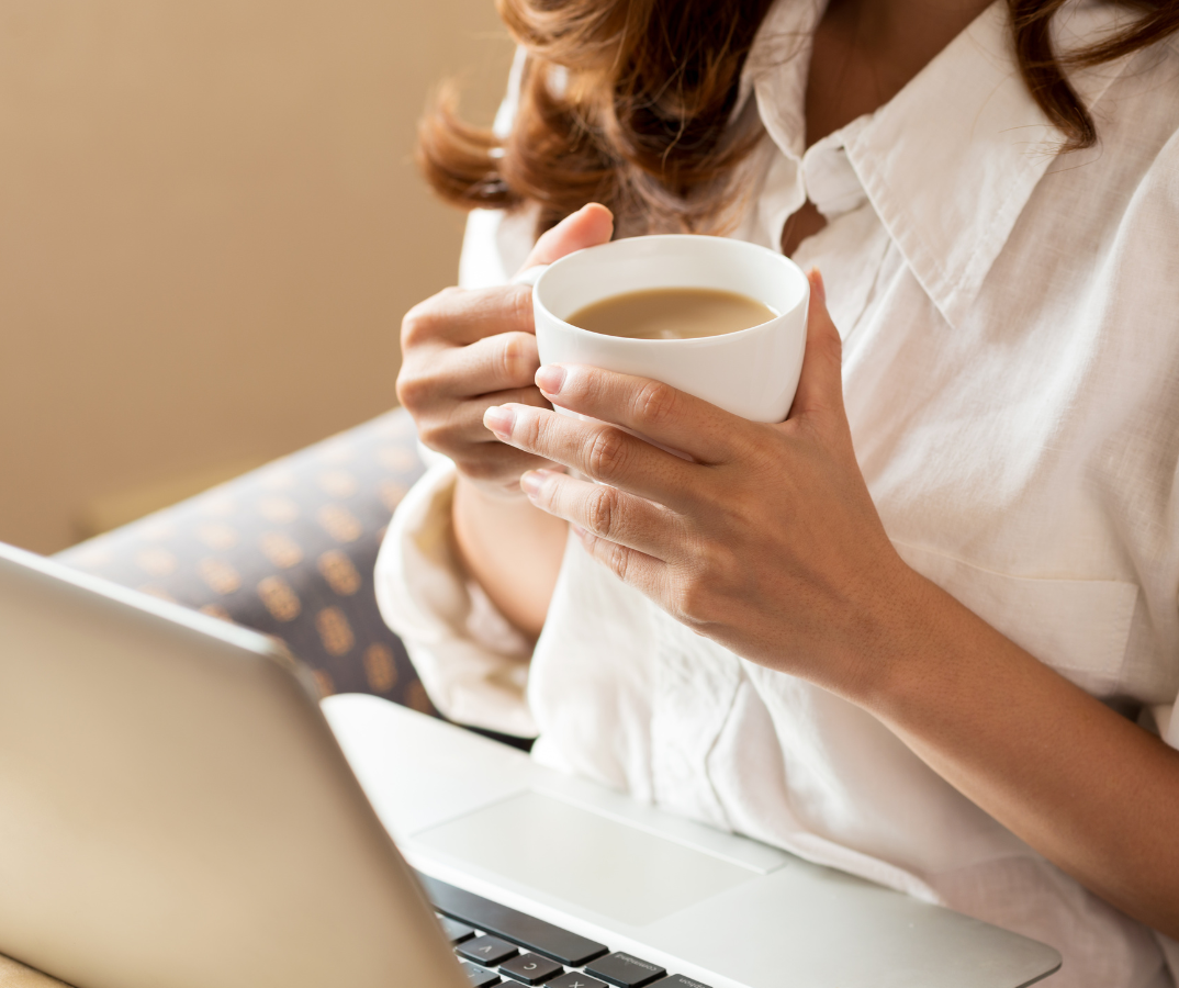 Mujer: relación con su cuerpo y mente en sus diferentes etapas de la vida.