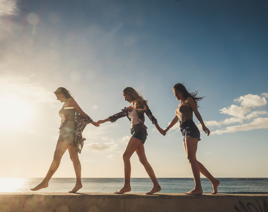 Mujer: relación con su cuerpo y mente en sus diferentes etapas de la vida.
